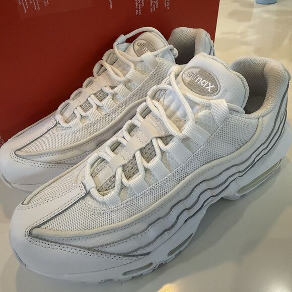 Nike Air Max 95 Essential Triple White Grey Mens Running CT1268 100 - SIZE 7.5